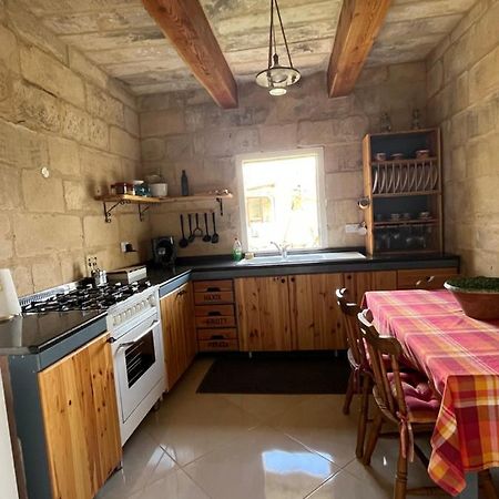 The Cottage Luqa Exterior foto